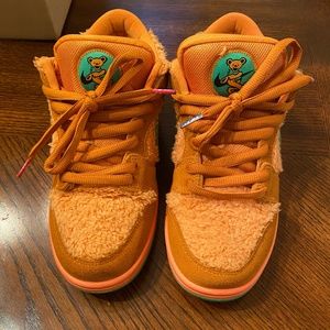 Grateful Dead dunks orange bear  size 8 us mens